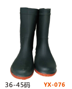 中筒牛筋底雨鞋